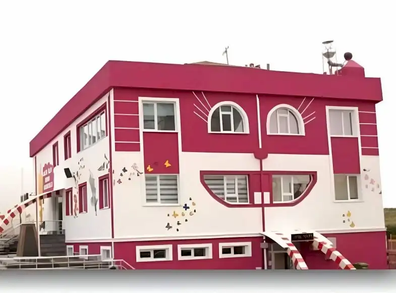 Nazife-Talat-Orhan-Anaokulu